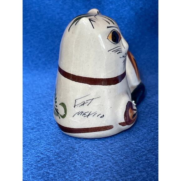 Vintage Signed Mexican Folk Art Pottery Cat Laying Down - Picture 6 of 8